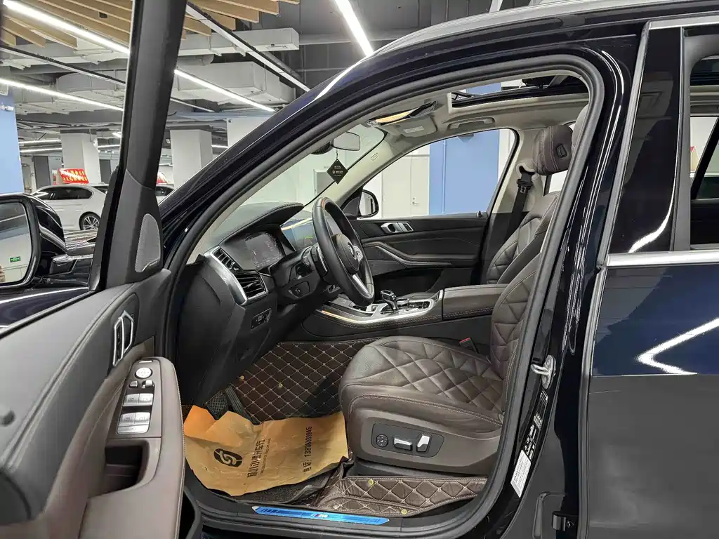 BMW X5 2023 — фото 10