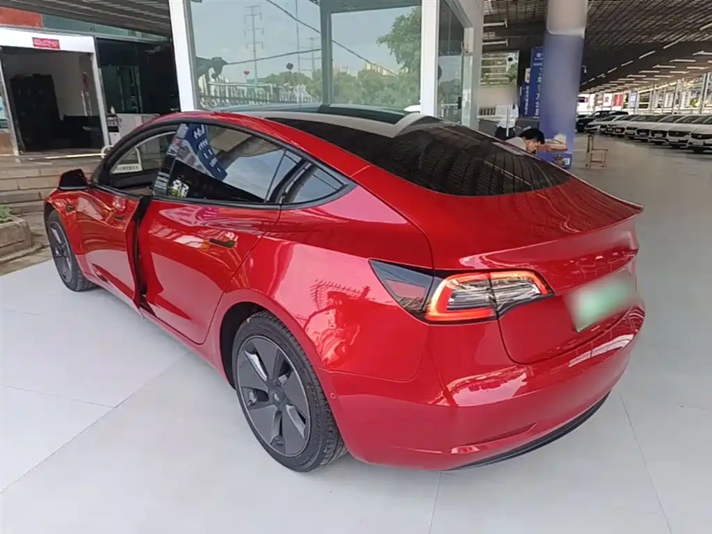 Tesla Model 3 2021 — фото 5