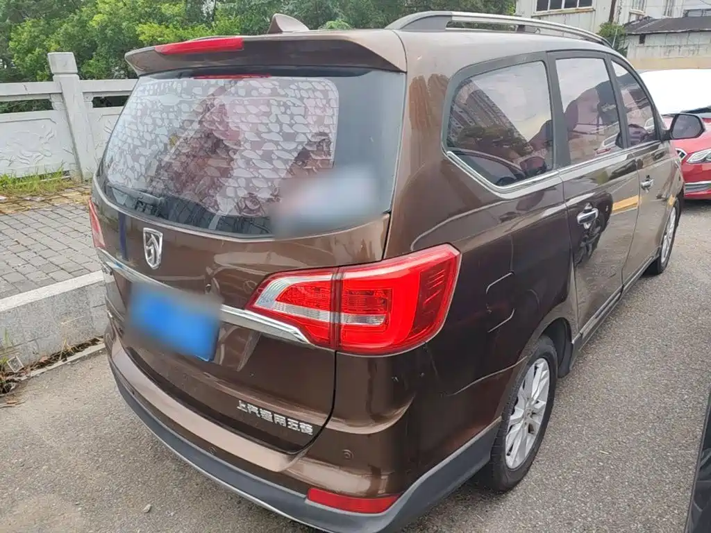 Baojun 730 2017