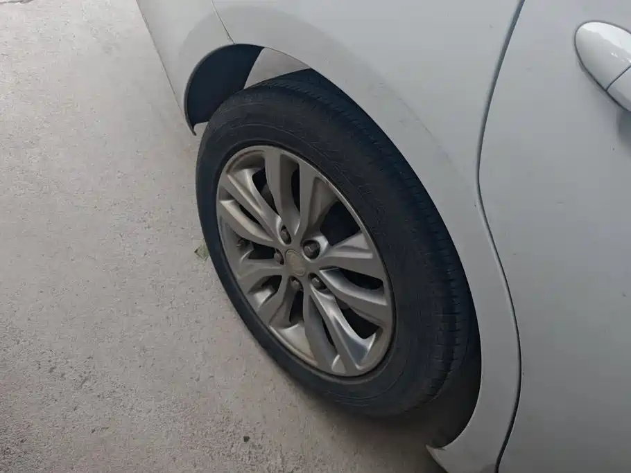 Buick Excelle 2022