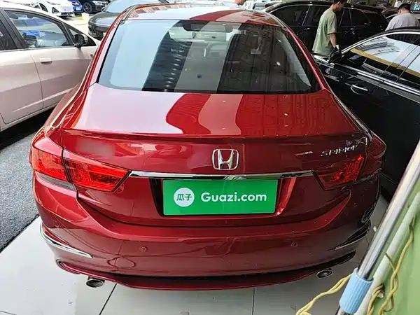 Honda Spirior 2015
