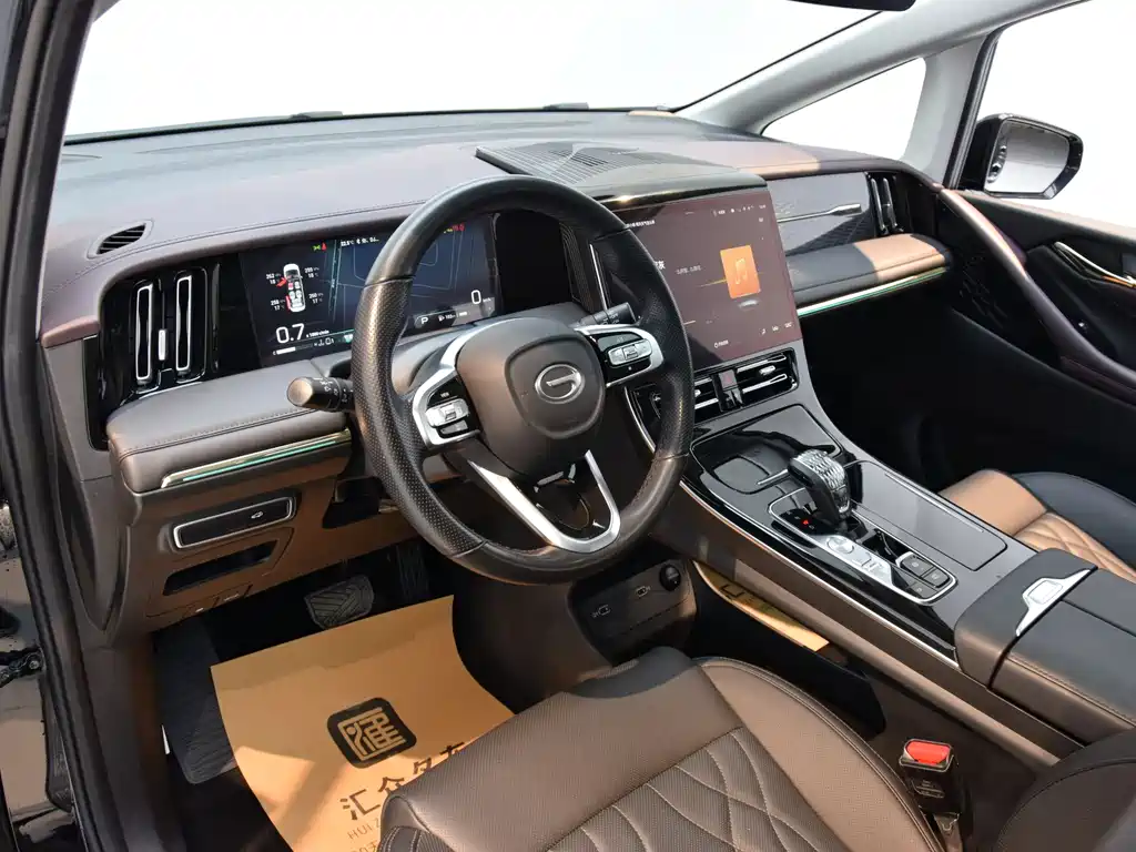 GAC Motor Trumpchi M8 2024 — фото 10
