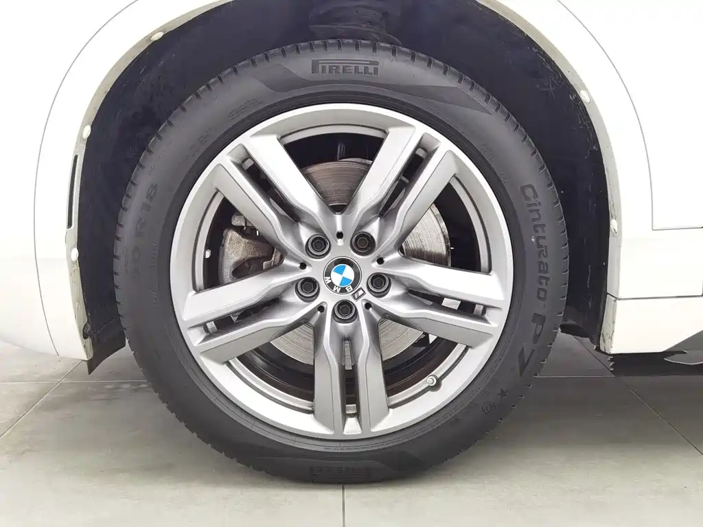 BMW X2 2023 — фото 17