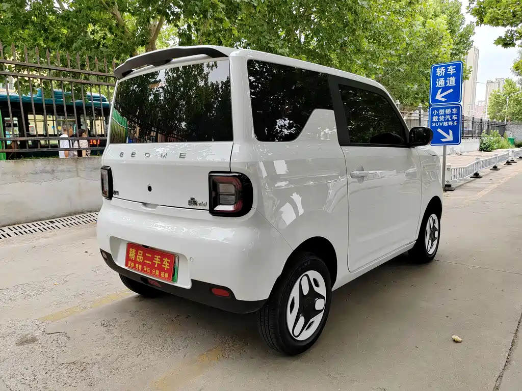 Geely Galaxy Panda 2025 — фото 4