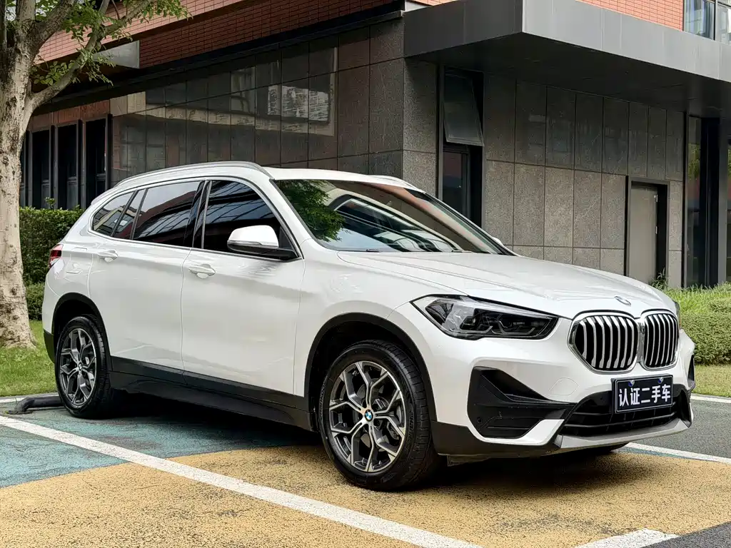 BMW X1 2021