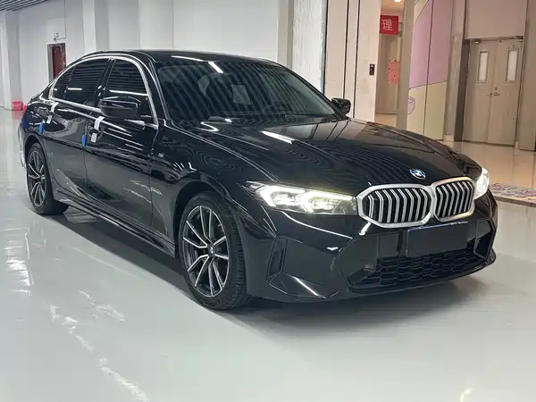 BMW 3 Series 2023
