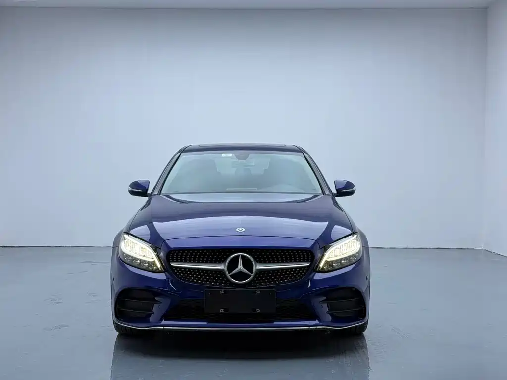 Mercedes-Benz C-Class 2020