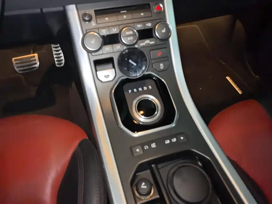 Land Rover Evoque 2013 — фото 16