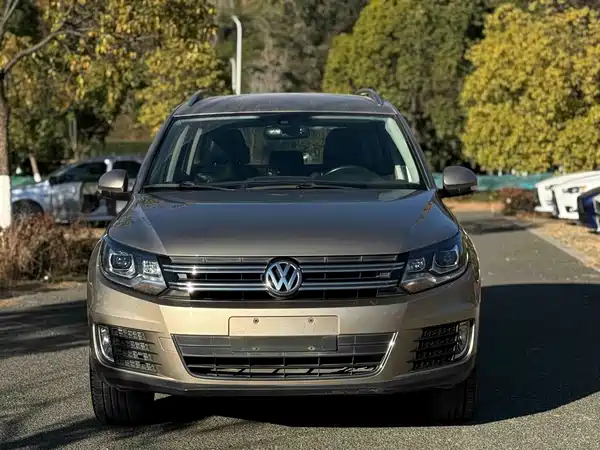 Volkswagen Tiguan 2015