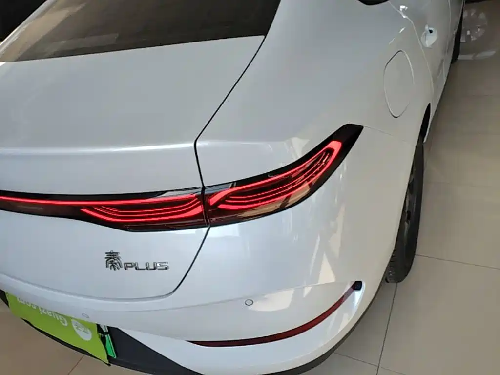BYD Qin PLUS 2025 — фото 8