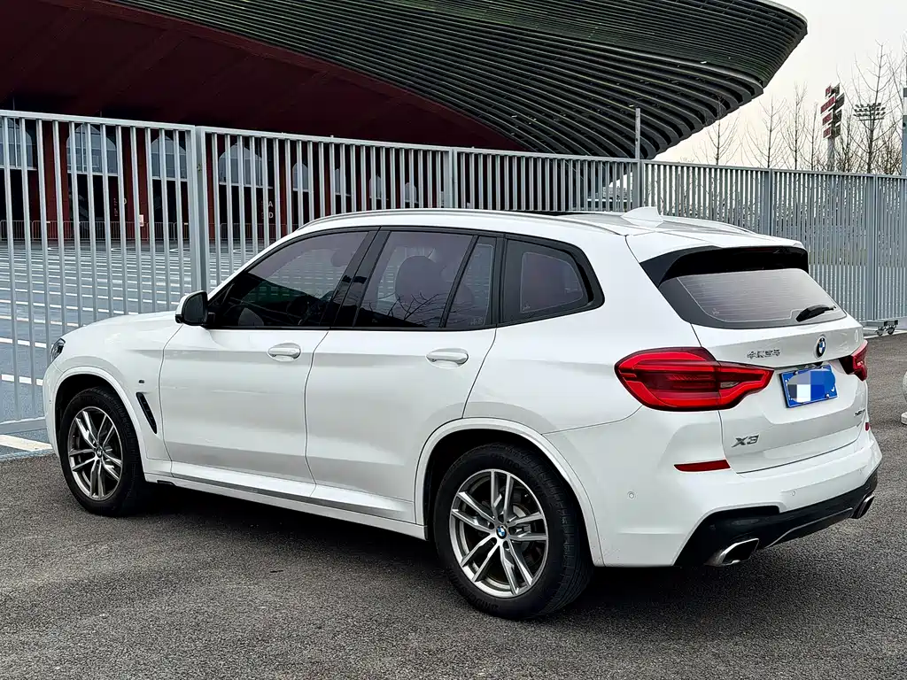BMW X3 2018 — фото 6