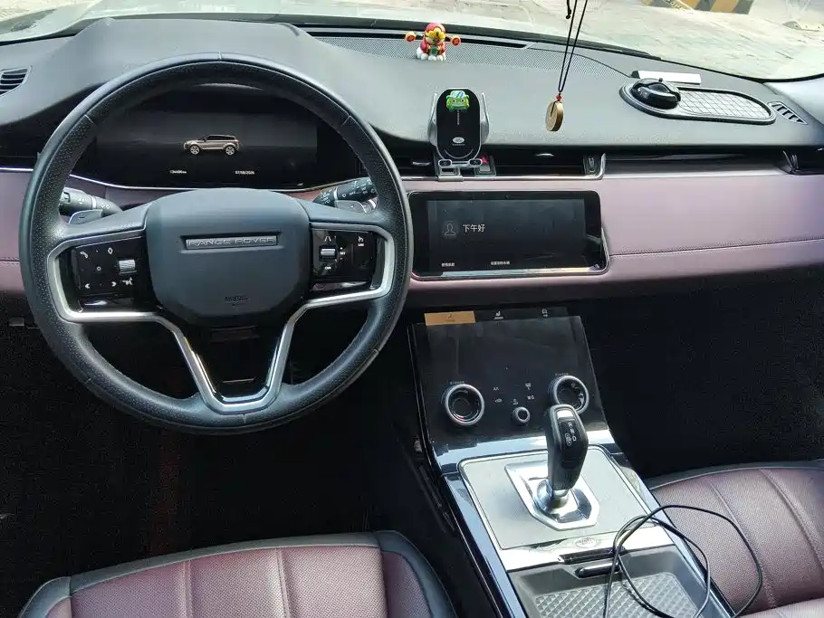 Land Rover Range Rover Evoque 2024 — фото 12