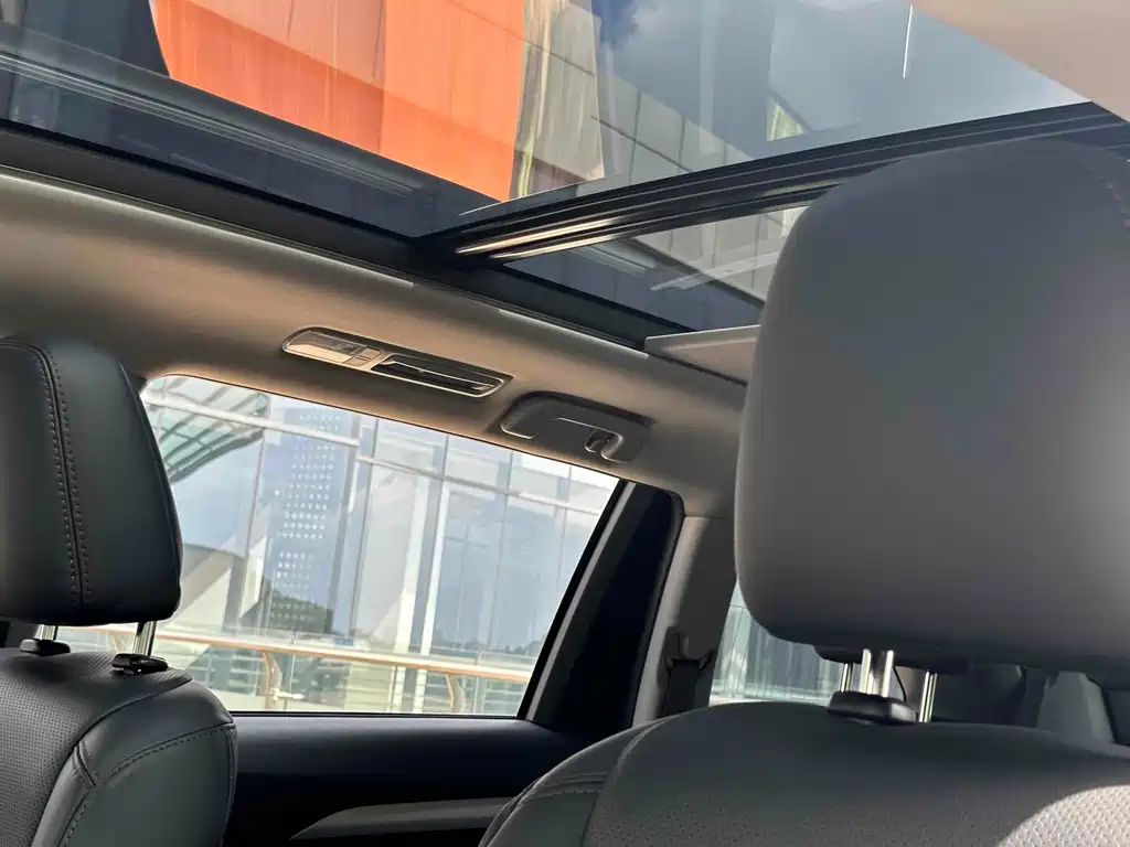 Toyota Highlander 2020 — фото 18
