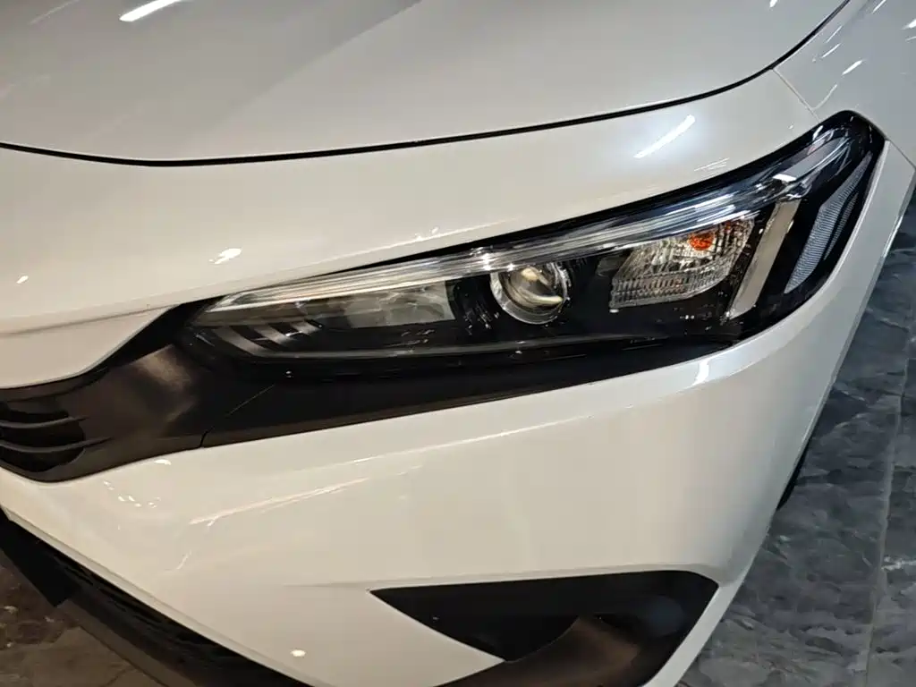 Honda Civic 2021 — фото 18