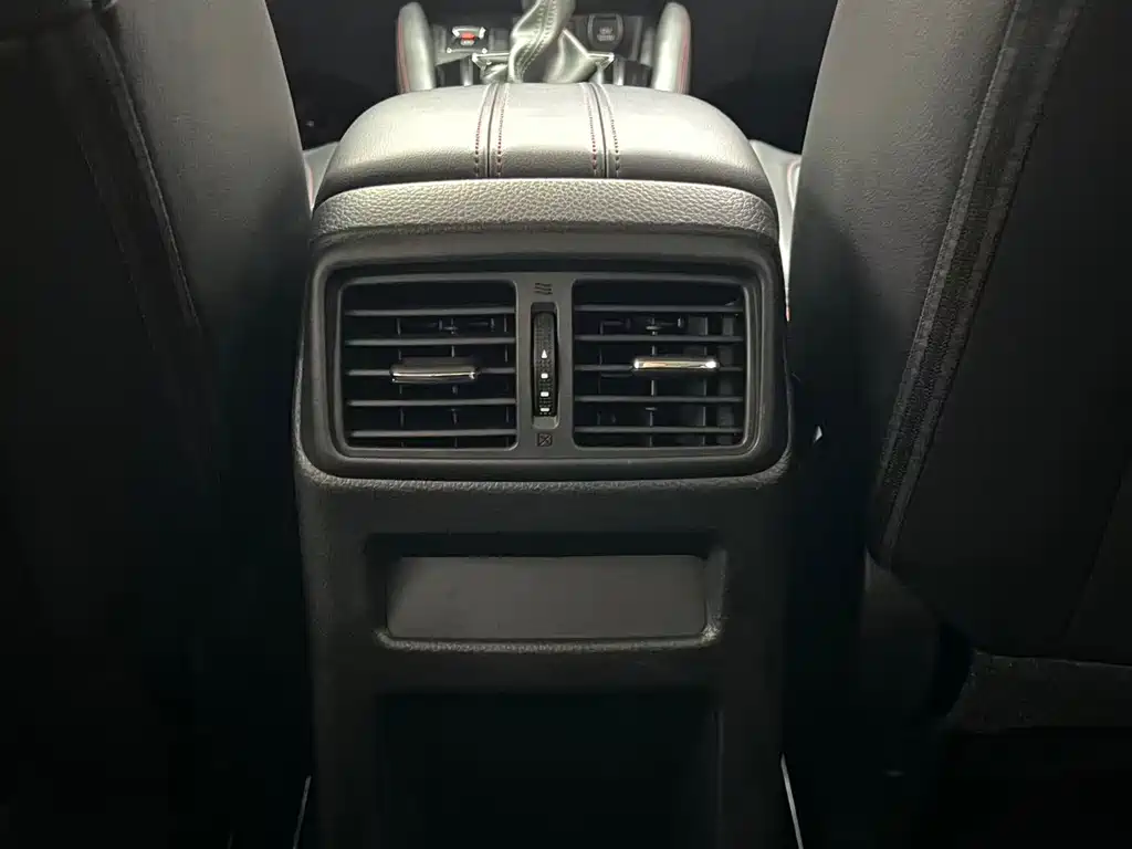 Nissan Qashqai 2023 — фото 8