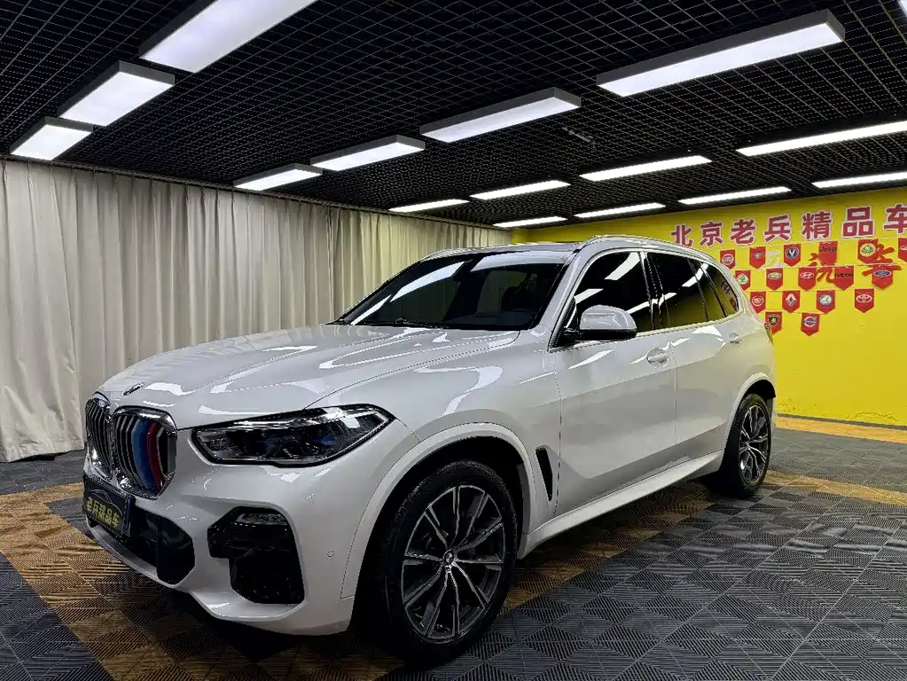 BMW X5 2020 — фото 1