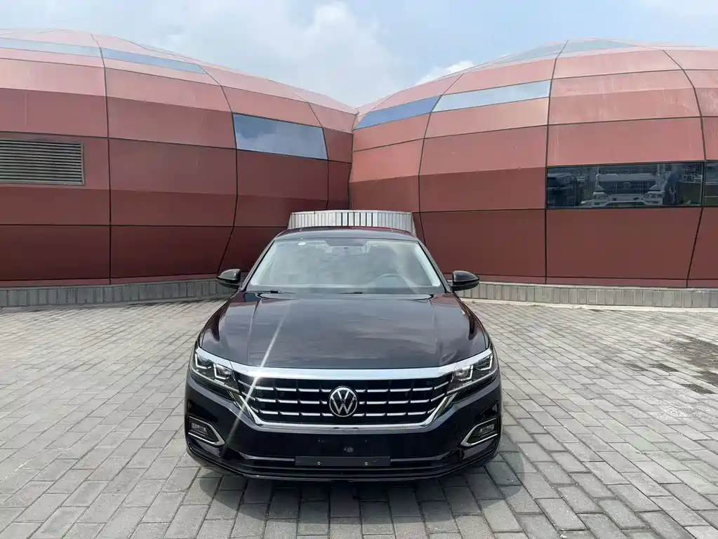 Volkswagen Passat 2020 — фото 2