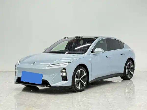 NIO ET5 2025