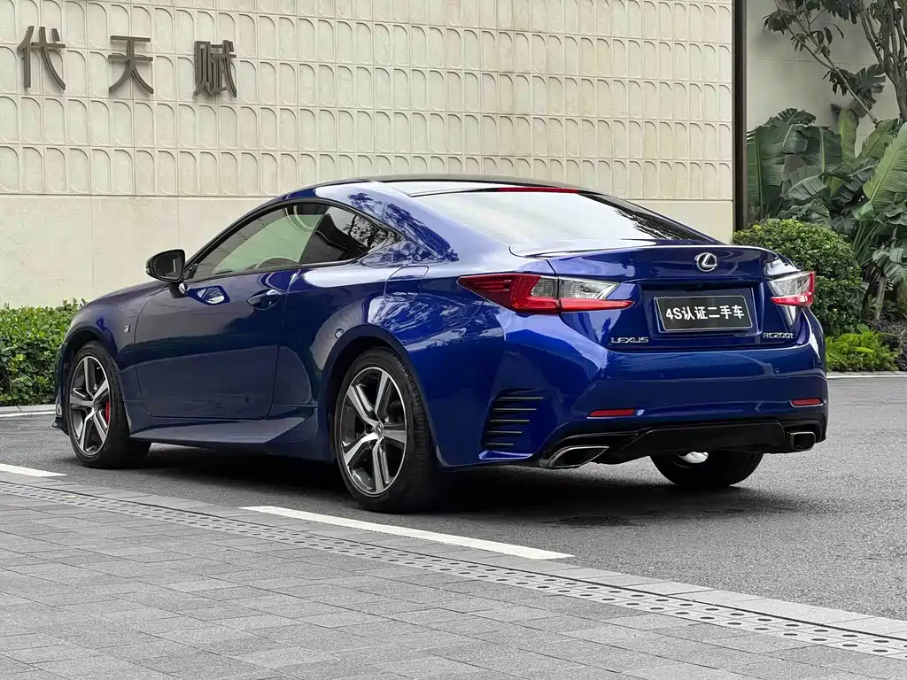 Lexus RC 2017 — фото 5
