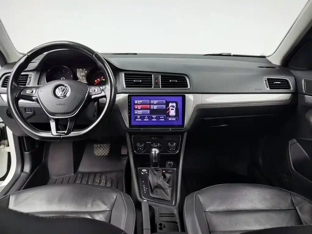 Volkswagen Gran Lavida 2018 — фото 9