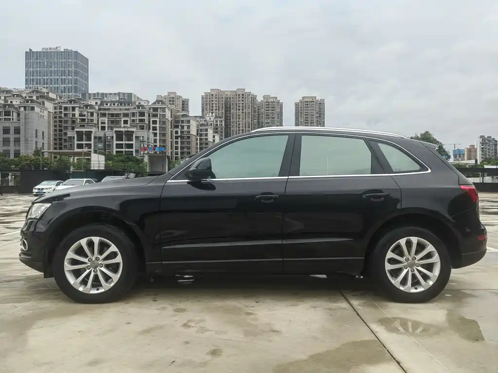 Audi Q5 2015 — фото 10