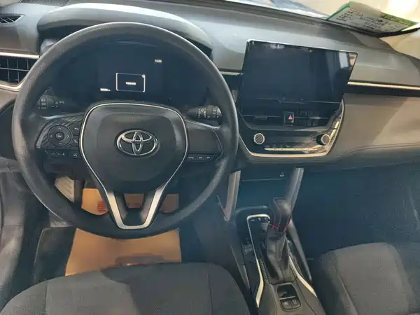 Toyota Frontlander 2023