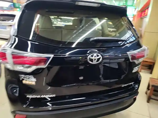 Toyota Highlander 2015