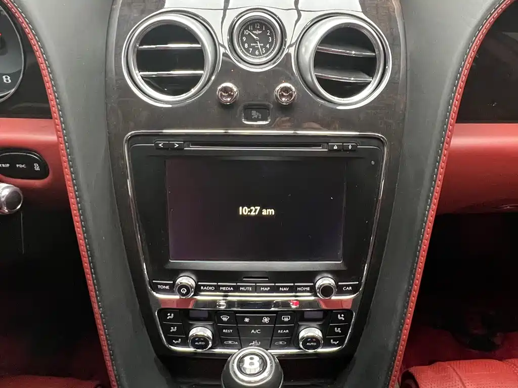Bentley Flying Spur 2014 — фото 13