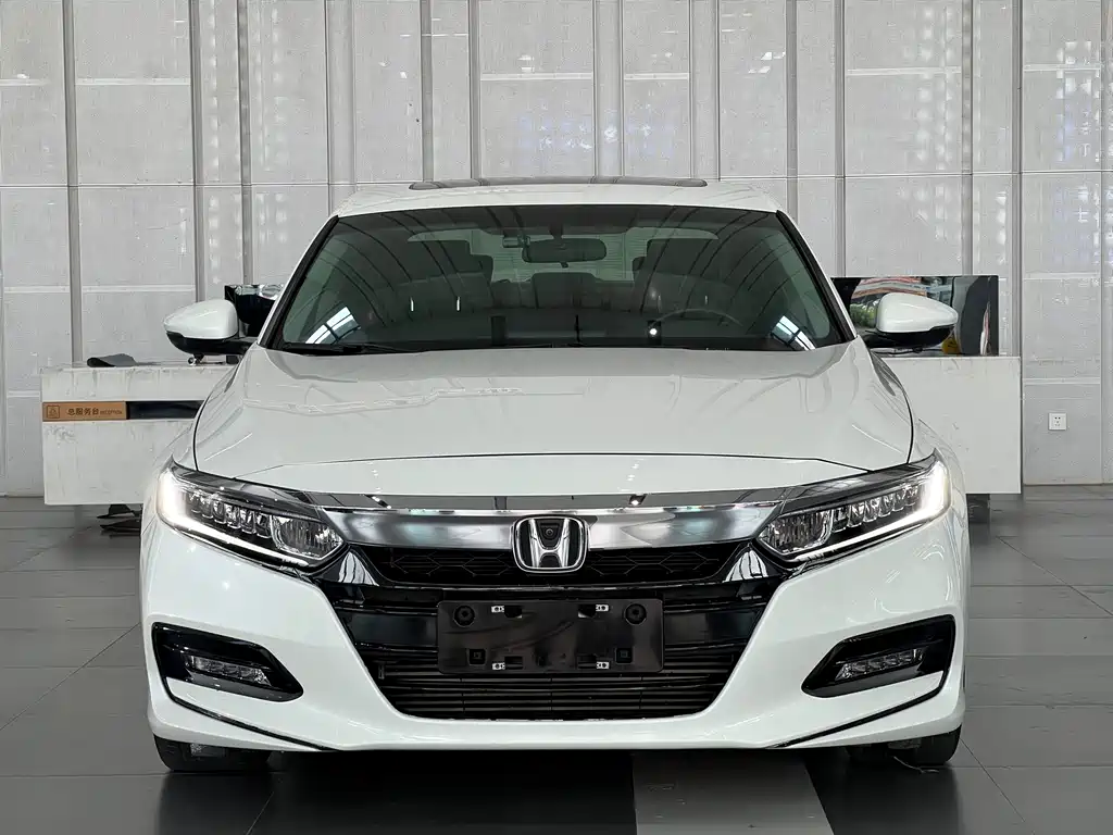 Honda Accord 2020 — фото 2