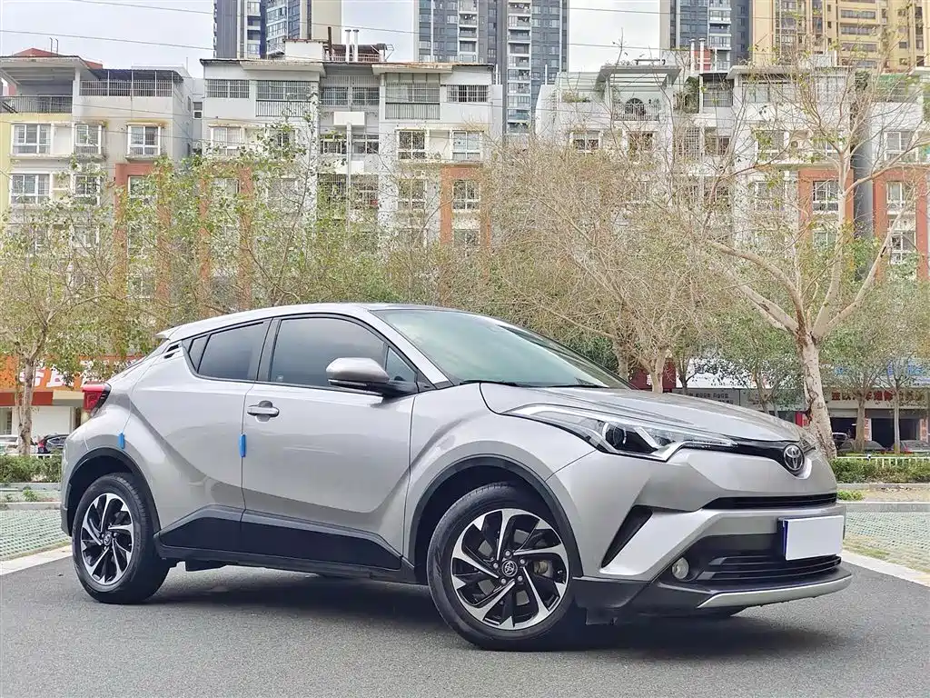 Toyota IZOA 2019 — фото 3