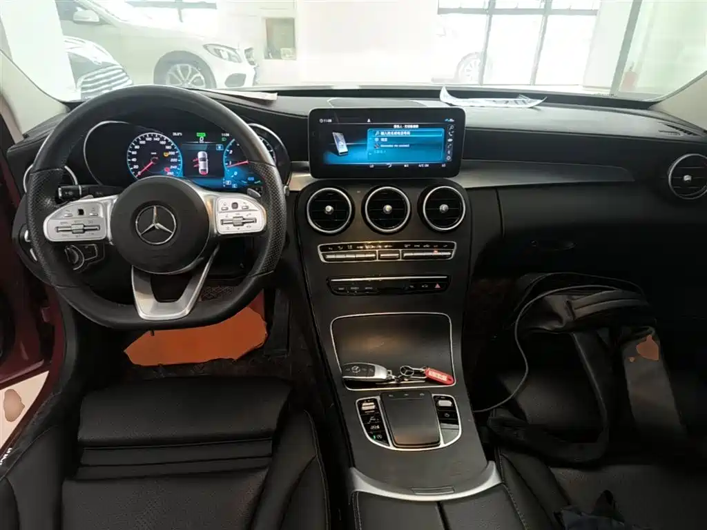 Mercedes-Benz C-Class 2020 — фото 10