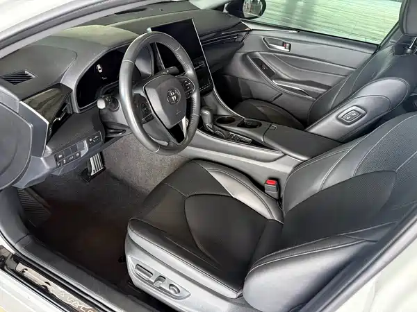 Toyota Avalon 2023