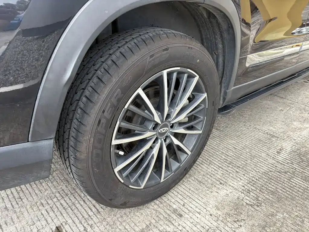 Chery Tiggo 8 PLUS Kunpeng e+ 2022 — фото 14