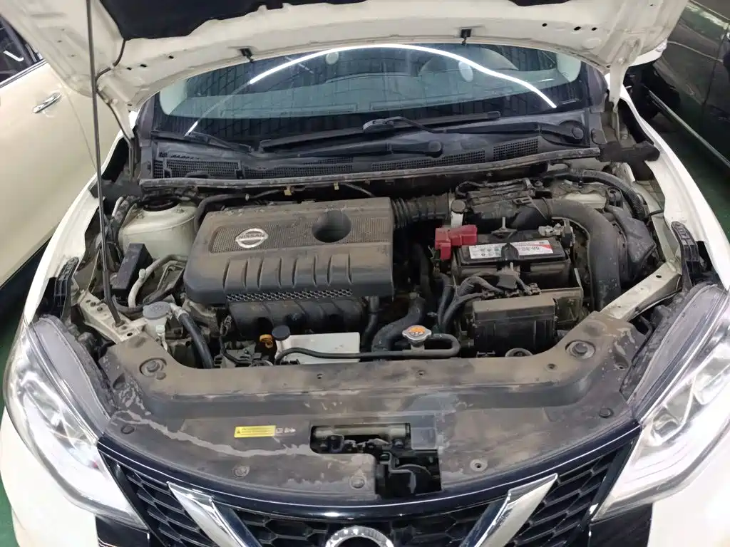 Nissan Tiida 2018 — фото 16
