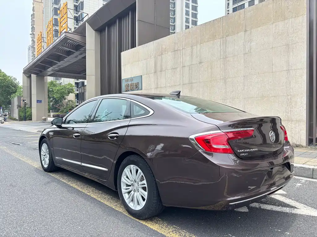 Buick LaCrosse 2018 — фото 5