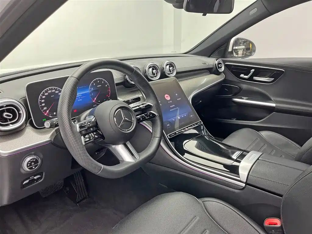 Mercedes-Benz C-Class 2023 — фото 14