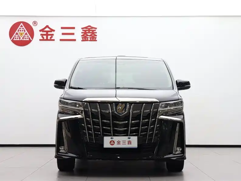 Toyota Alphard 2023 — фото 4