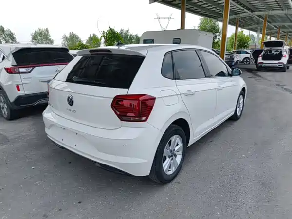 Volkswagen Polo 2021