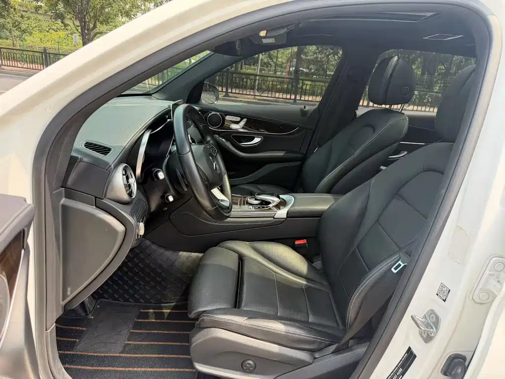 Mercedes-Benz GLC 2019