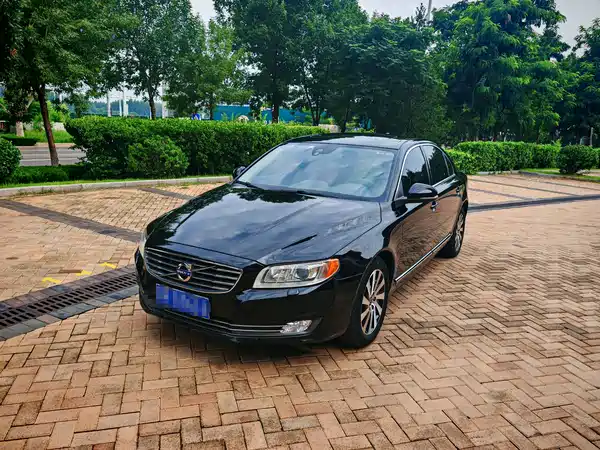 Volvo S80L 2014