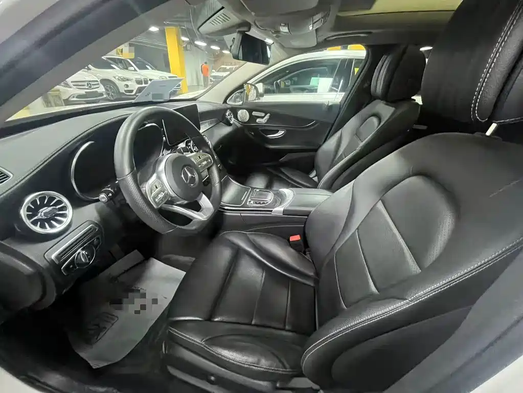 Mercedes-Benz C-Class 2019