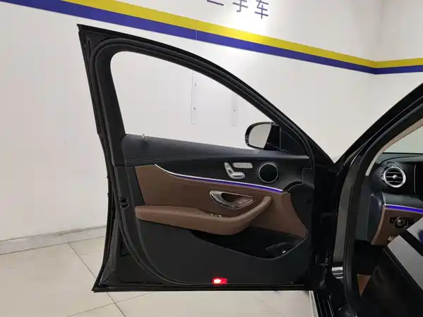 Mercedes-Benz E-Class 2020