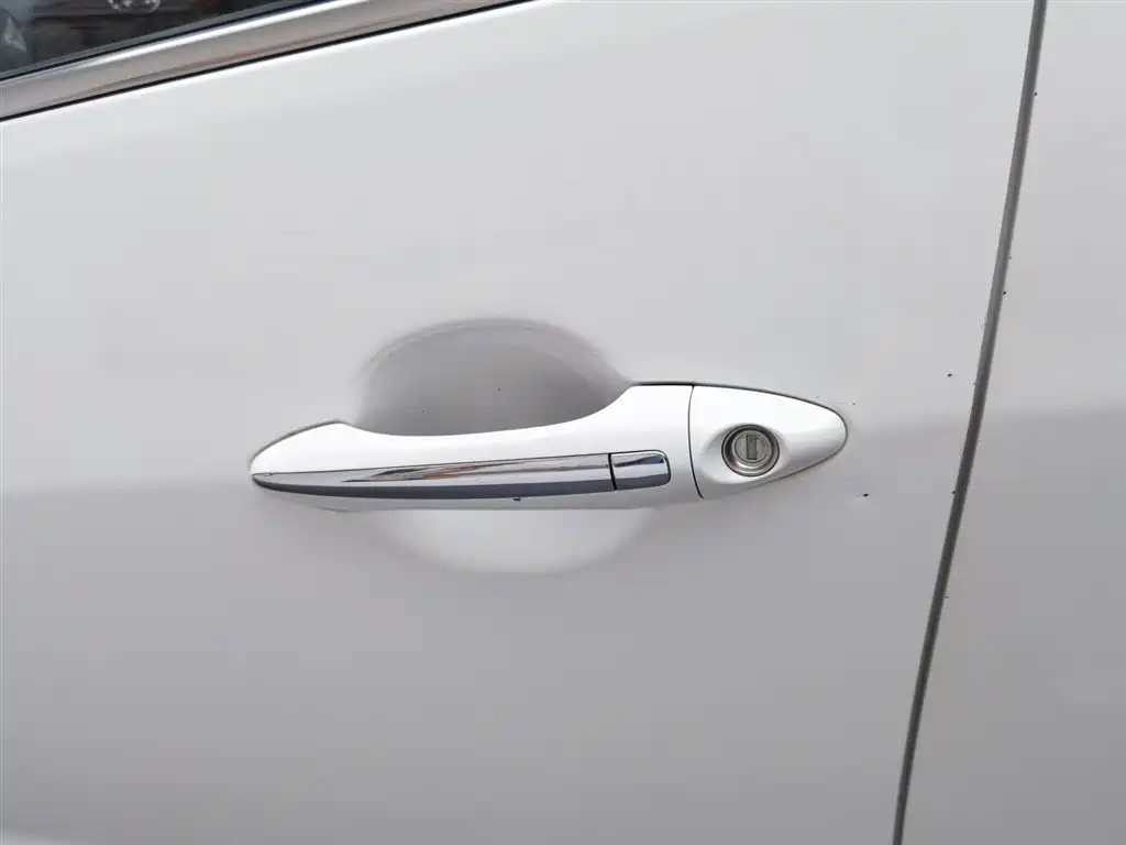 Kia K3 2016 — фото 18
