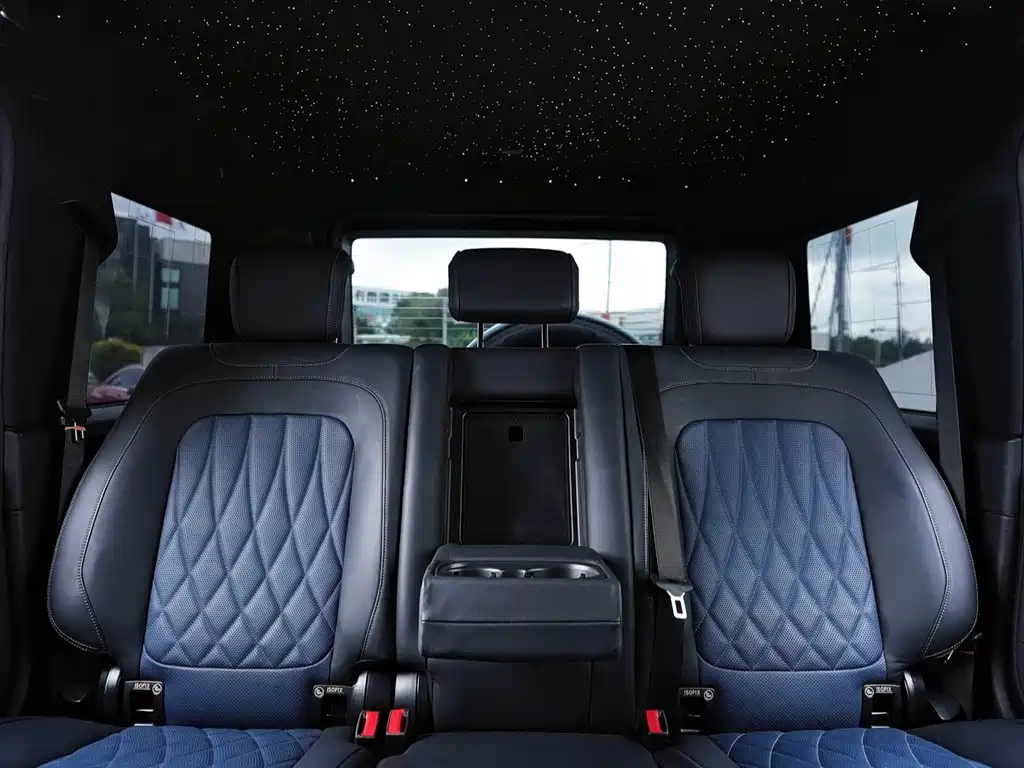 Mercedes-Benz G-Class 2023 — фото 11