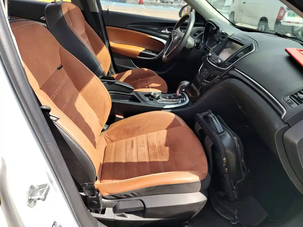 Buick Regal 2017 — фото 16