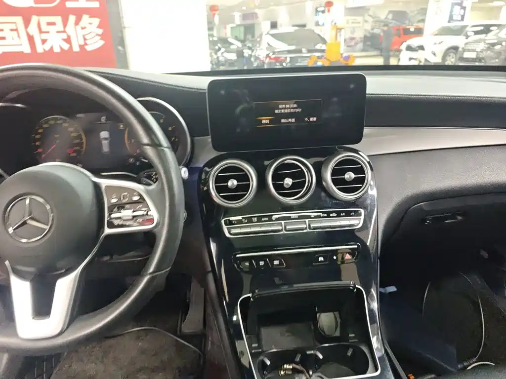 Mercedes-Benz GLC 2020 — фото 13