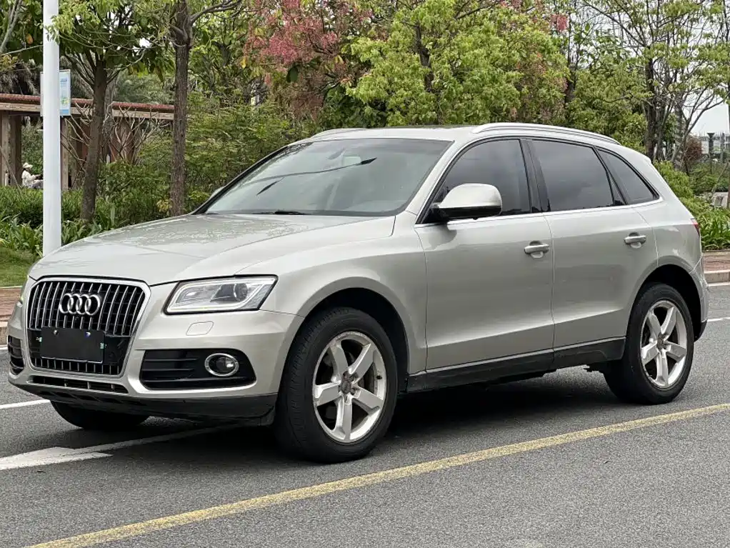 Audi Q5 2015 — фото 1