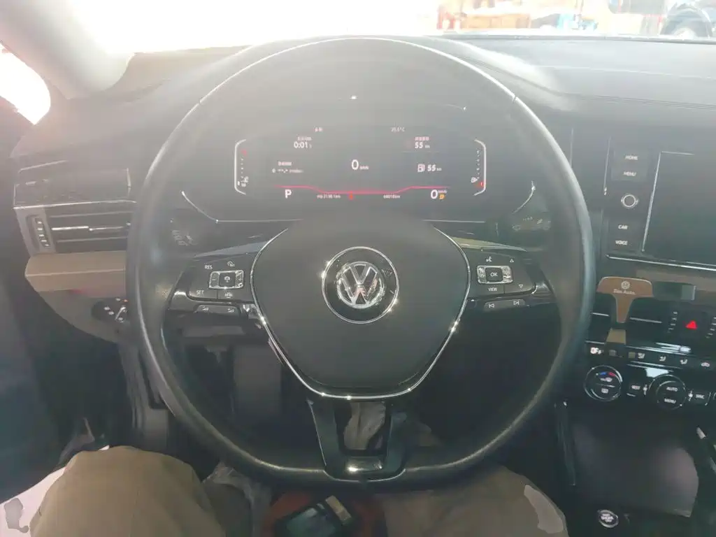 Volkswagen Passat 2020
