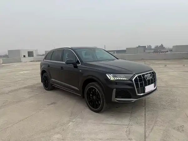 Audi Q7 2021
