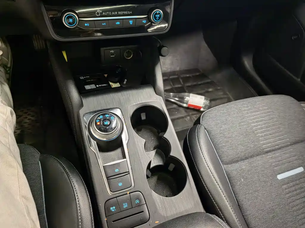 Ford Focus Active 2022 — фото 13
